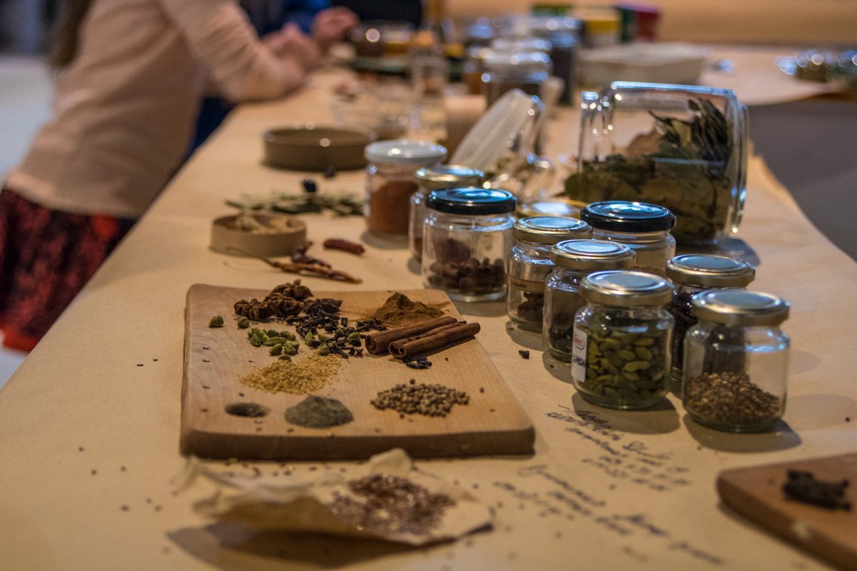 Каждый мог узнать об особенностях различных специй Каждый мог узнать об особенностях различных специй