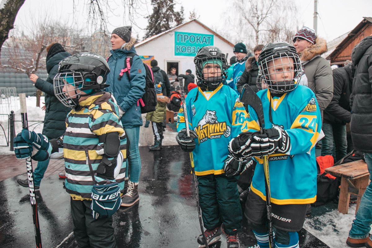 Юные хоккеисты готовы к тренировкам Юные хоккеисты готовы к тренировкам