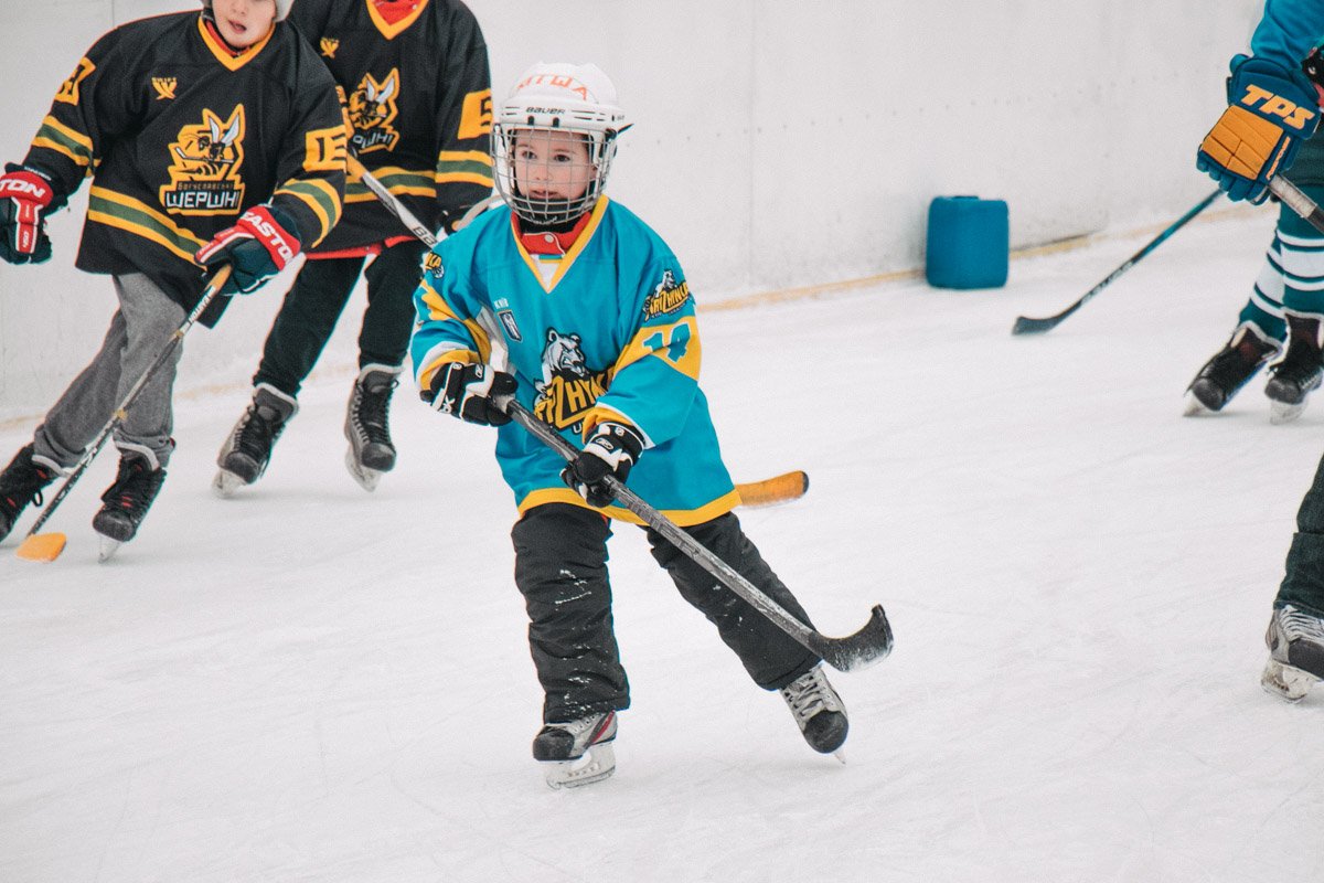 Юный возраст хоккею не помеха Юный возраст хоккею не помеха