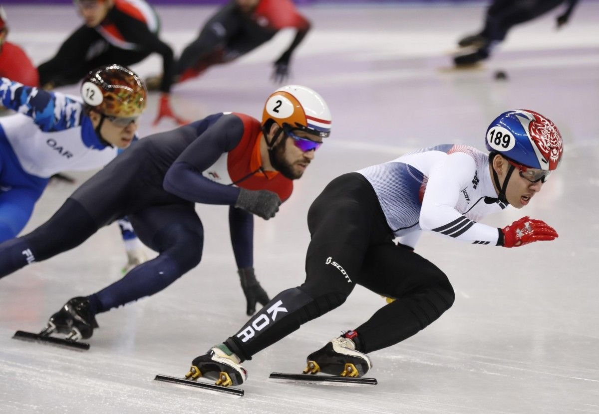 В шорт-треке золото досталось представителю Южной Коре