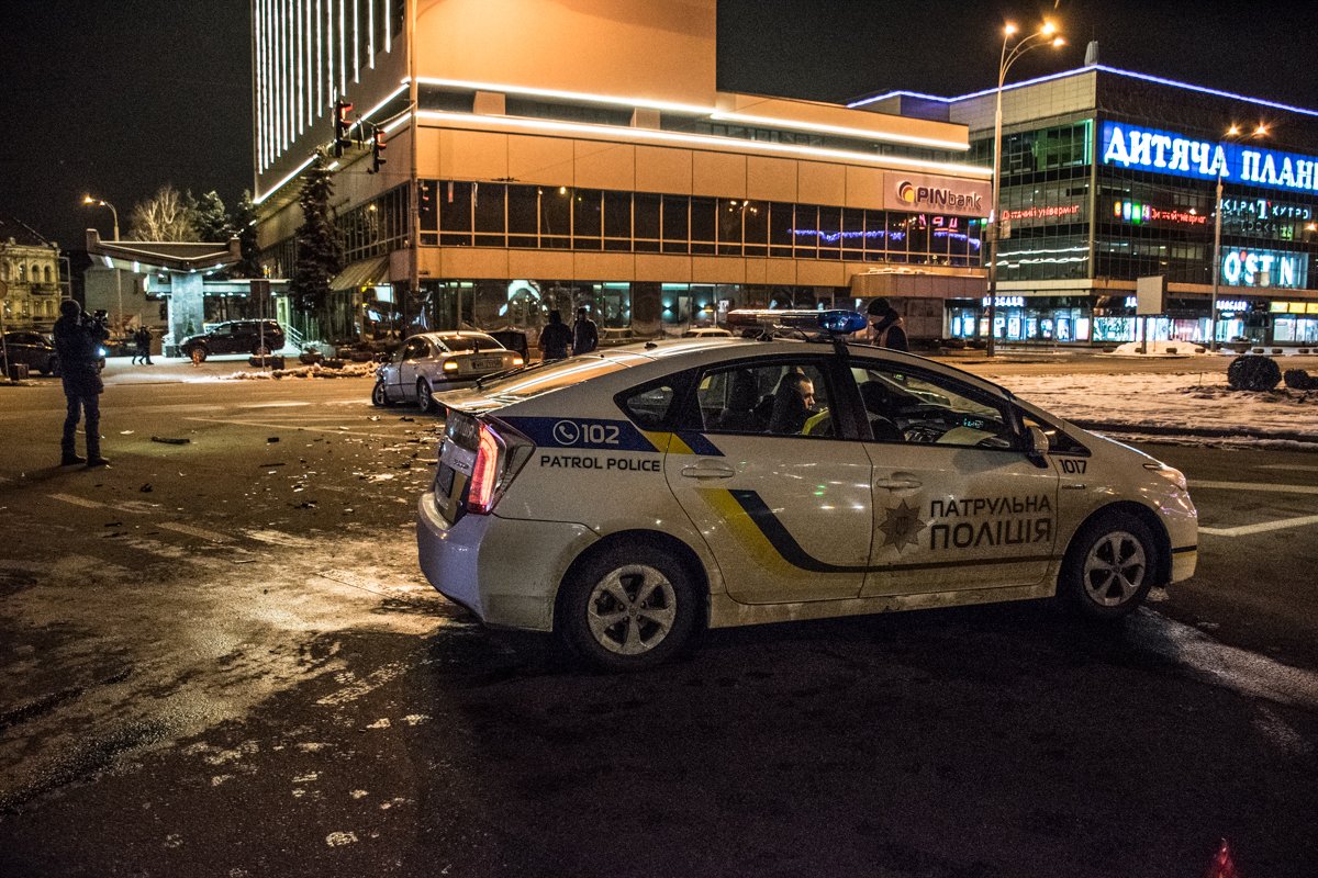 На месте работает полиция