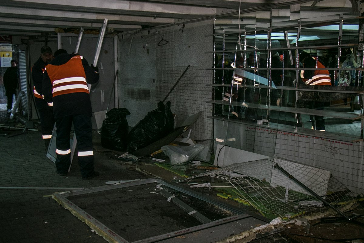 Демонтаж начали еще в 7:00