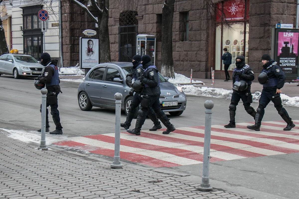 Подмога уже в пути