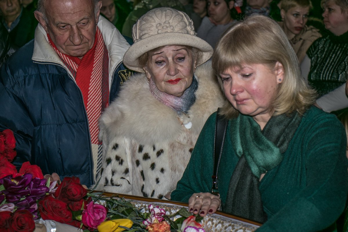 Мирослава Поповича похоронят на Байковом кладбище