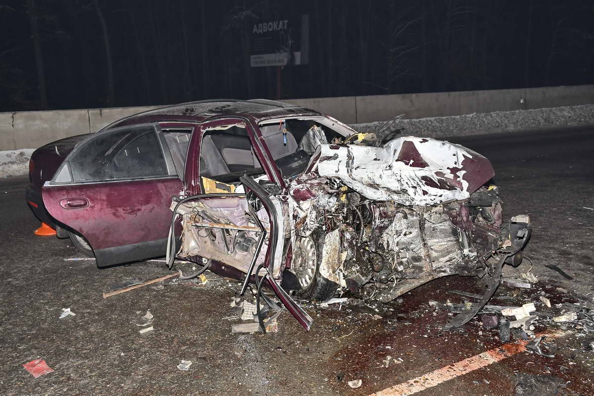 Пассажир Mazda находится в реанимации