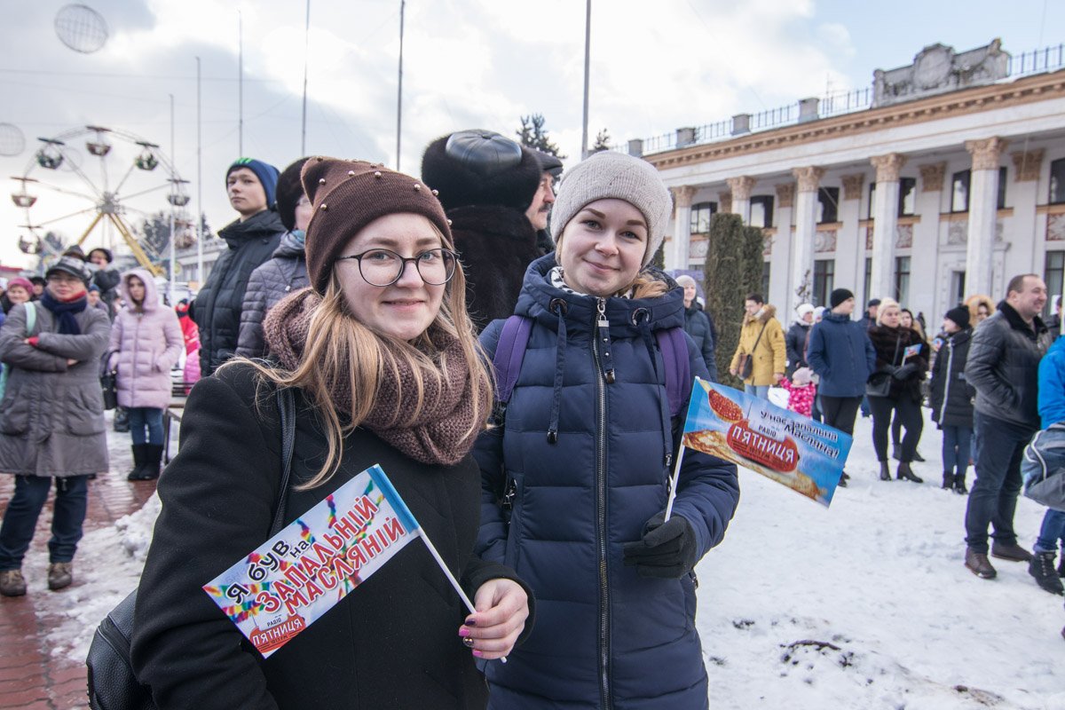 Масленица на ВДНХ, действительно, удалась зажигательной 