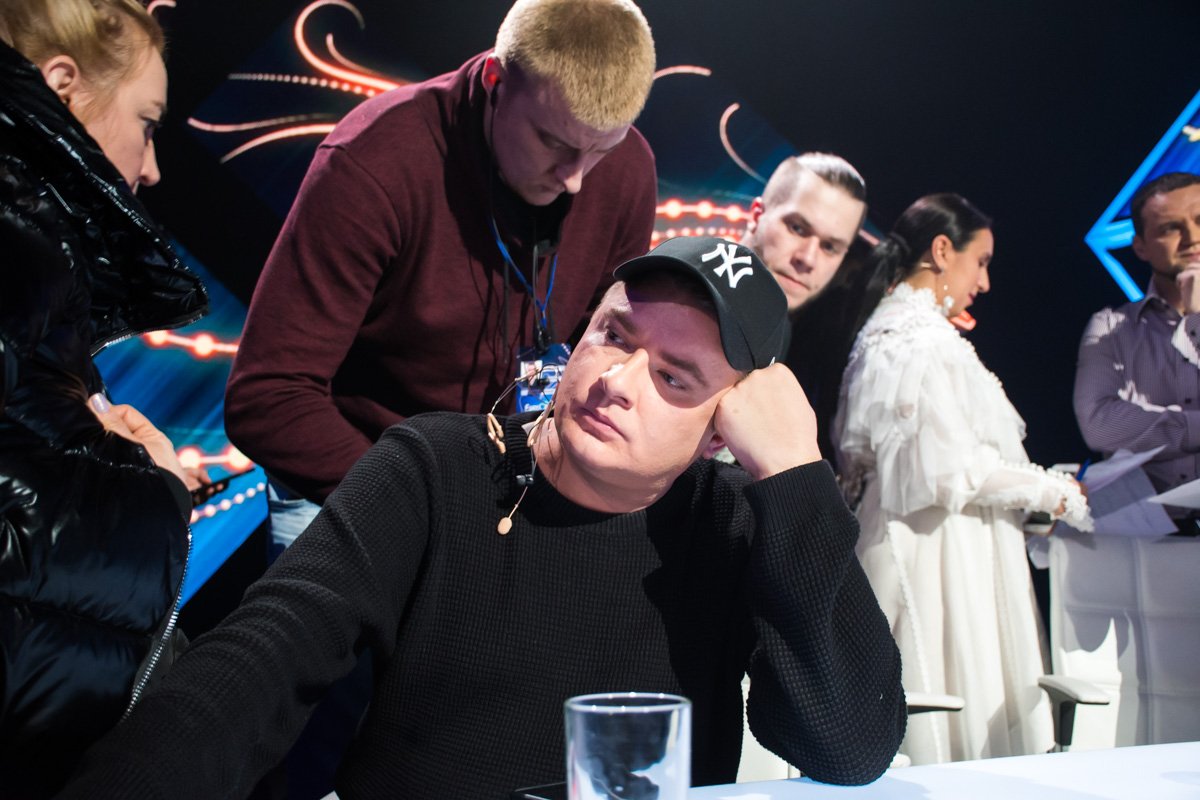 И на объявлении результатов Сердючка взорвалась и нецензурно выразилась 