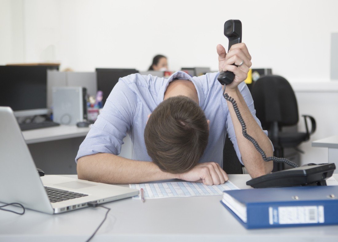 Но не стоит забывать, что всю зарплату человек не может откладывать, так как ему надо еще питаться, одеваться и передвигаться по городу