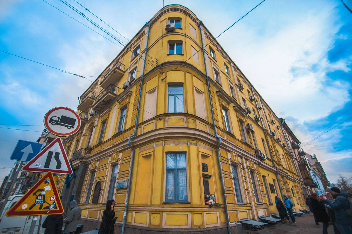 Активисты прошлись маршем от площади Тараса Шевченко