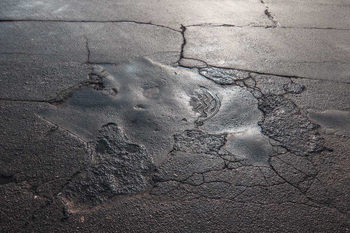 И ямы залатаны