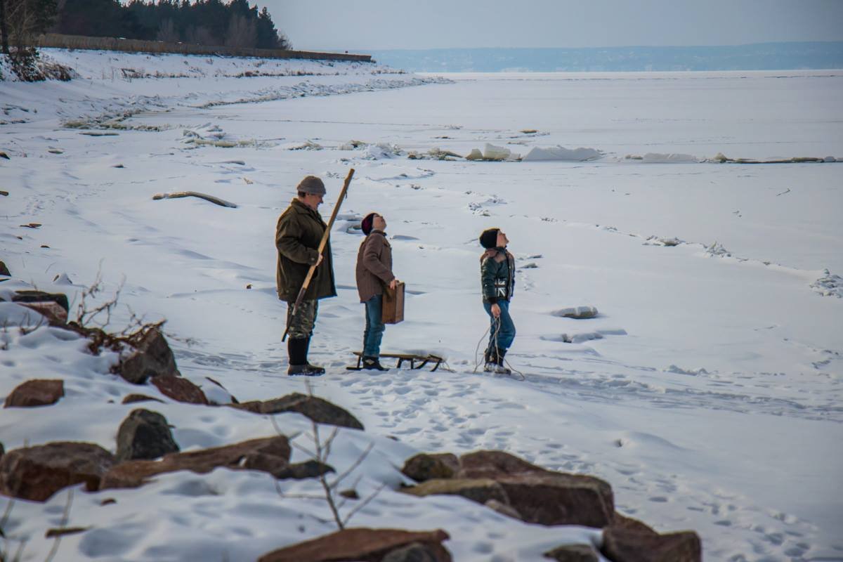 Некоторые люди облюбовали это место