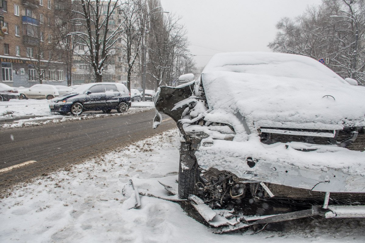 Автомобили двигались в противоположном направлении