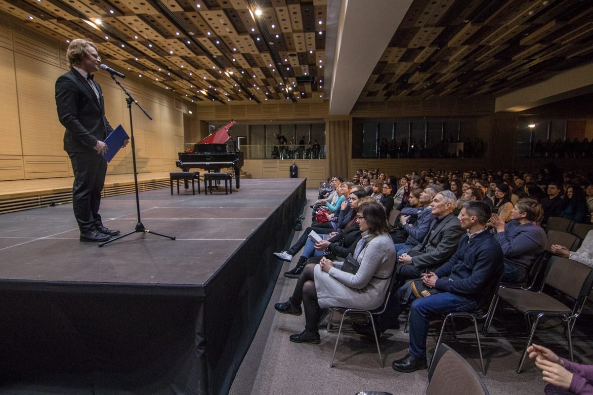 Послушать музыку Моцарта пришла публика разных возрастов