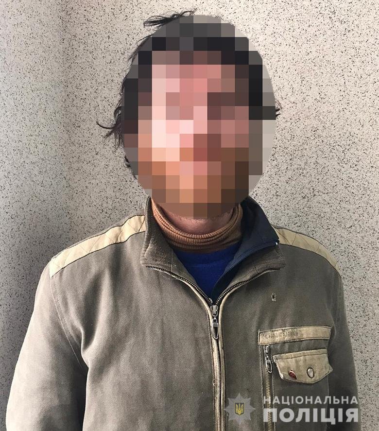 Избил, задушил и срезал волосы: в Киеве нашли подозреваемого в жестоком убийстве женщины на Троещине 4