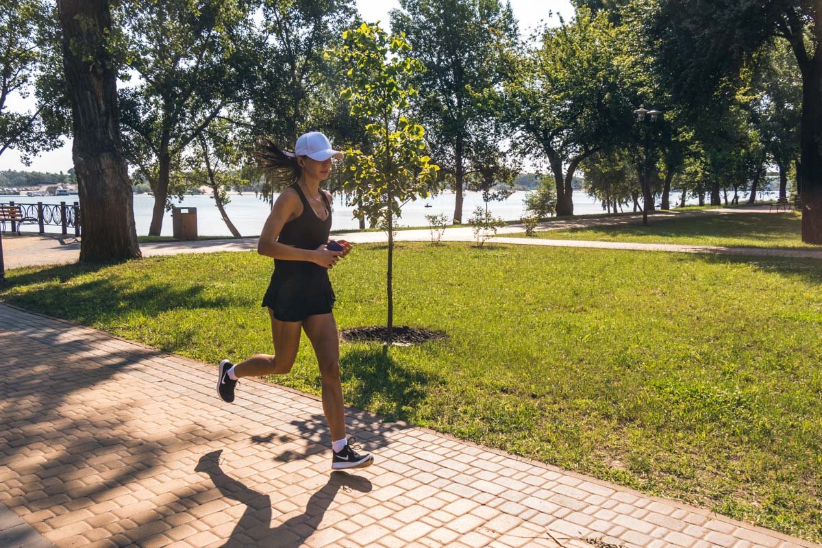 Площадки для ворк-аута и беговые дорожки - ТОП-3 спортивных парков Киева 2