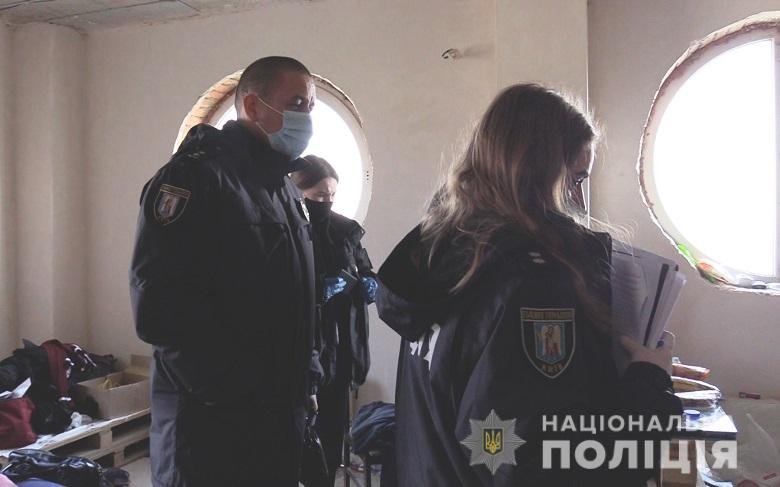 В Киеве мужчина стулом забил до смерти своего друга 1