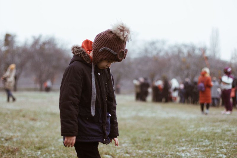 В Киеве на ВДНГ под мокрым снегом прошел фестиваль воздушных шаров: ищи себя на фото 1