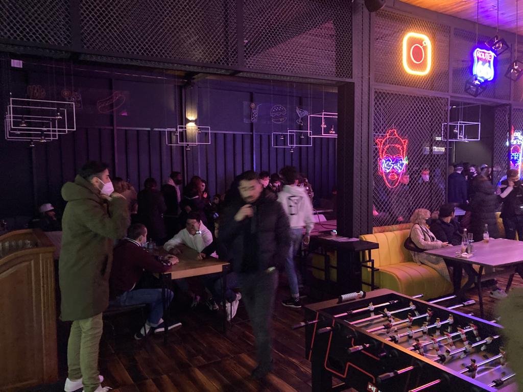 Развлекались 500 человек: в Киеве прикрыли ночной клуб за нарушение карантина 3