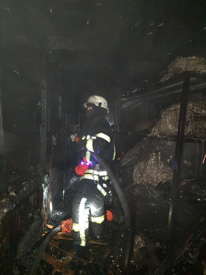 В Киеве загорелся ресторан в Парке Партизанской славы 2