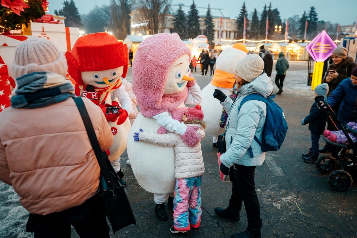 «Зимова країна на ВДНГ»: гид по праздничным развлечениям и локациям 22