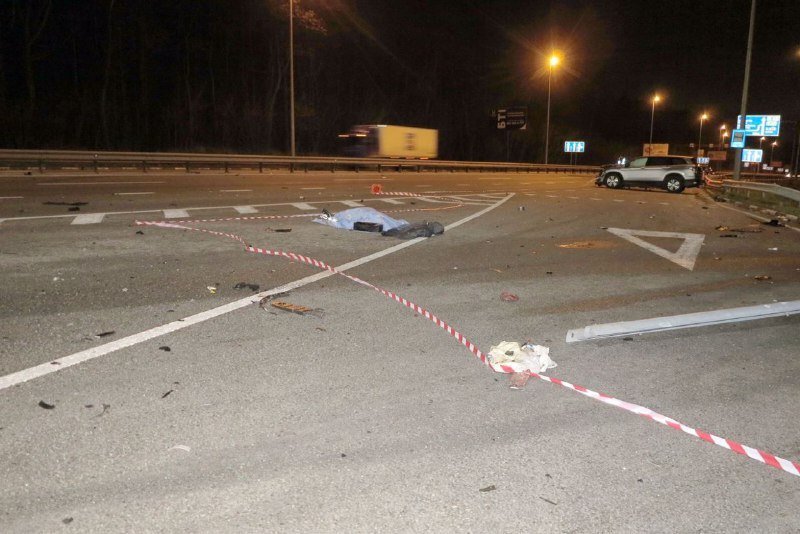 Смертельное ДТП под Киевом: непристегнутые пассажиры Honda вылетели через лобовое 3