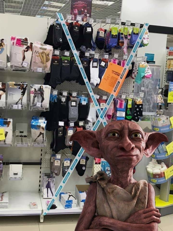 Зимний локдаун в Киеве: как реагируют люди на закрытые полки в работающих магазинах 6