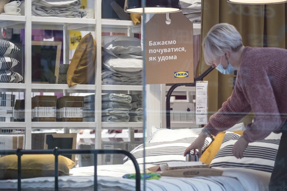 В Киеве открыли первый в Украине магазин IKEA: ленту перерезал Кличко 2