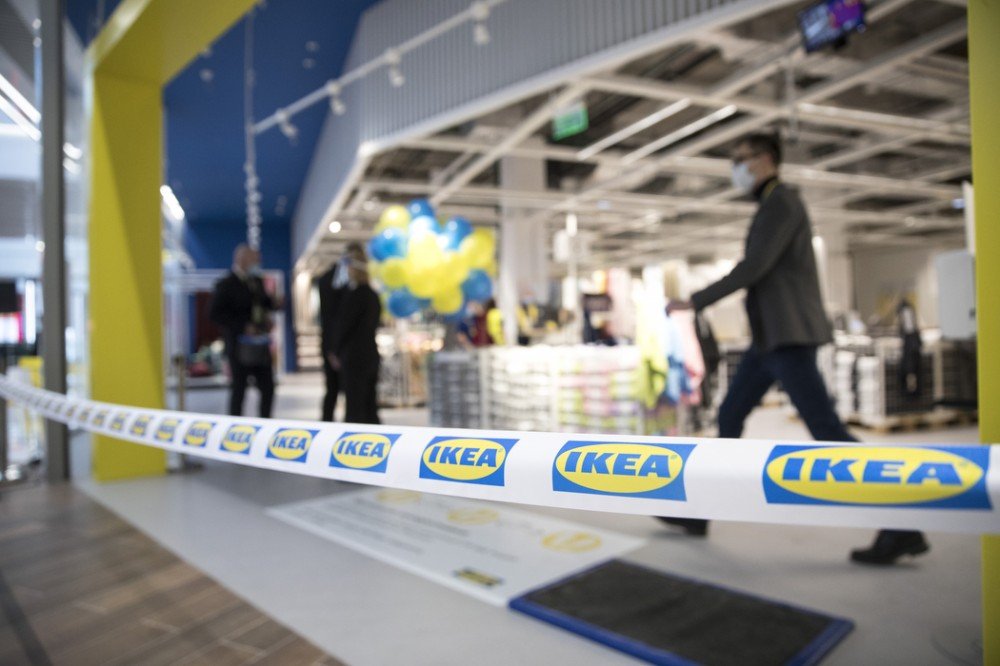 В Киеве открыли первый в Украине магазин IKEA: ленту перерезал Кличко 4