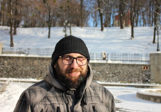 В Киеве подземный переход на Европейской площади превратили в тюремный коридор: кто и зачем 3