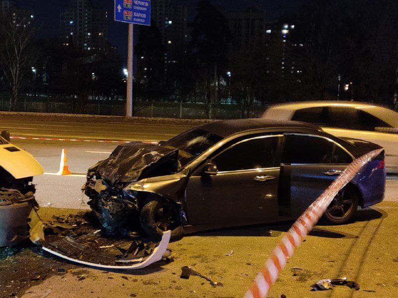 В Киеве на Броварском проспекте произошло смертельное ДТП: детали 1