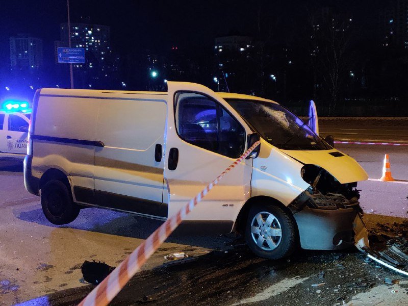В Киеве на Броварском проспекте произошло смертельное ДТП: детали 3