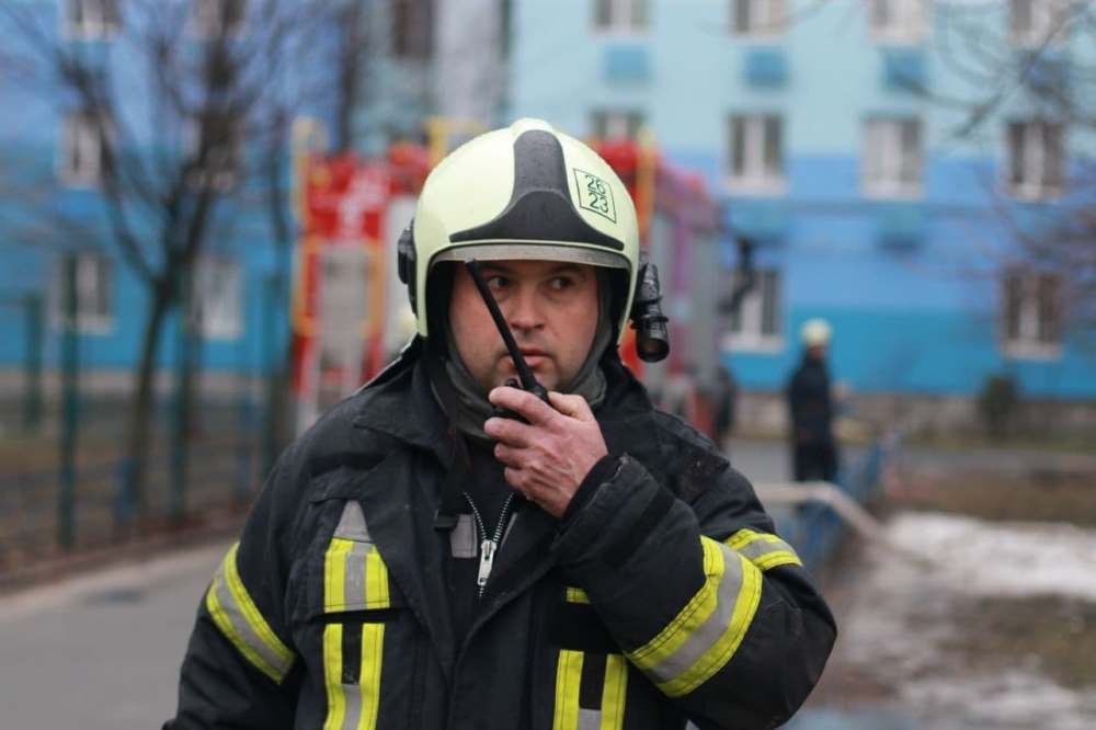 Пожар в реанимационном отделении больницы в Киеве: первые подробности и кадры с места 4