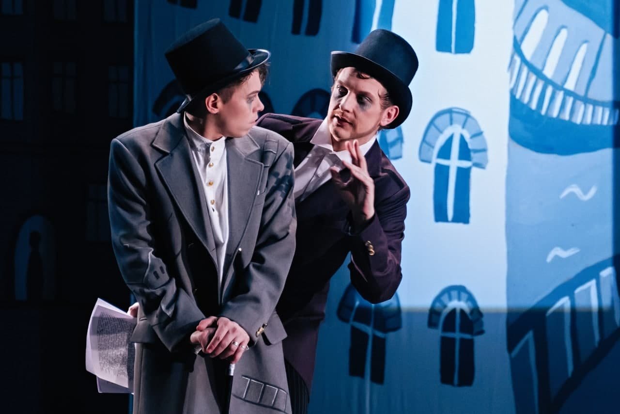 Тайна красной шинели, бродившей по городу, разгадана: проект «Театр 360 градусов» снимал новый видеоспектакль по Гоголю 2