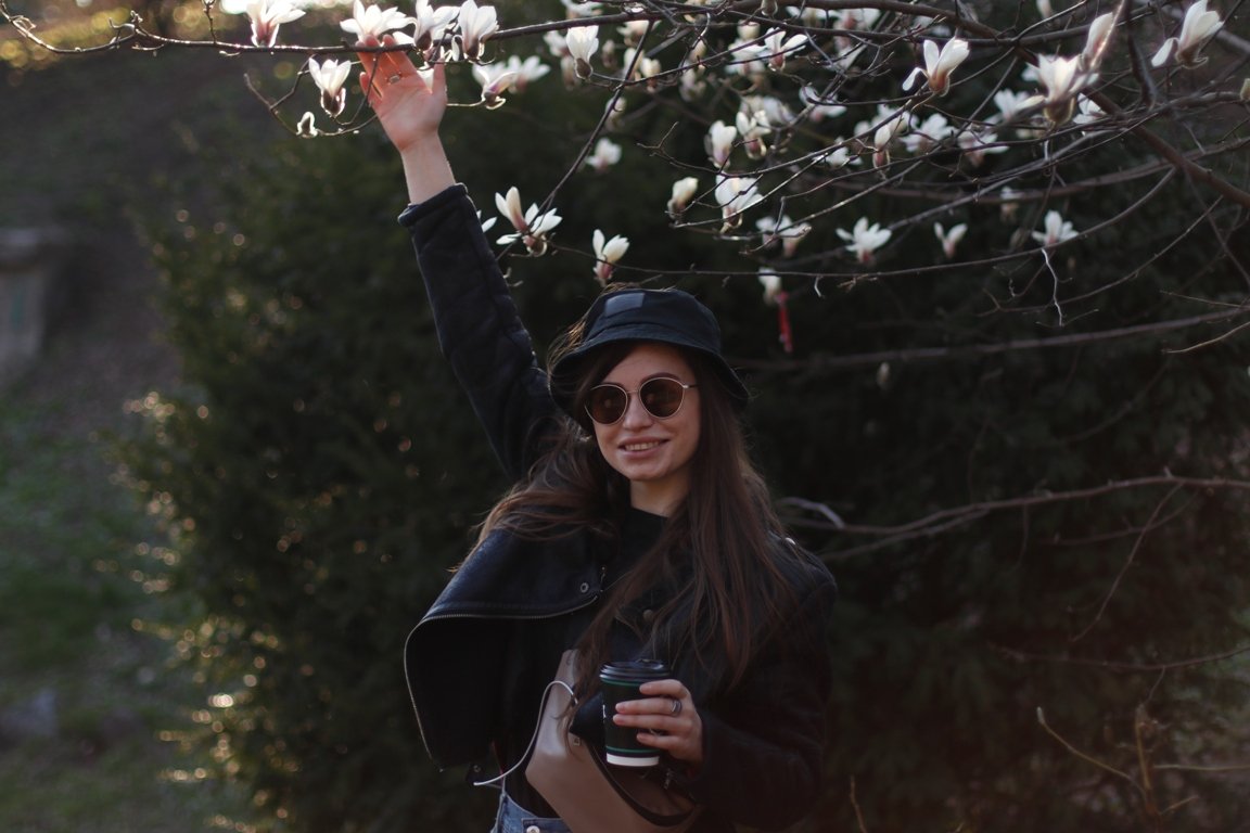 В ботсаду Фомина в Киеве зацвели первые магнолии: фоторепортаж 11