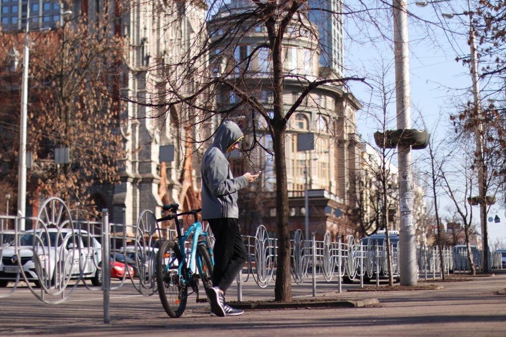 Солнечная столица в лицах: как жители города проводили выходные в Киеве 1