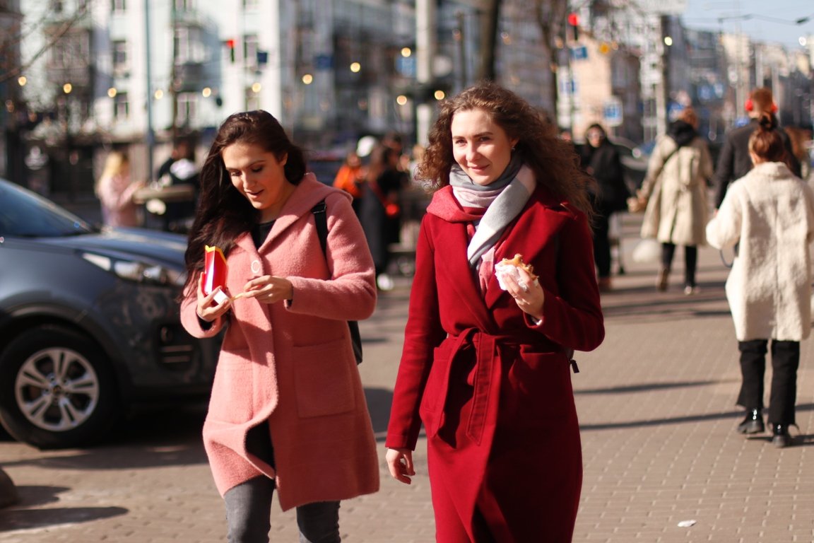 Солнечная столица в лицах: как жители города проводили выходные в Киеве 2