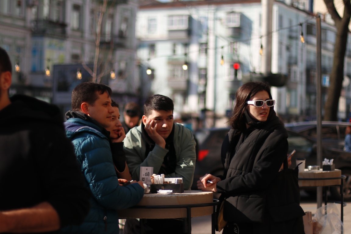 Солнечная столица в лицах: как жители города проводили выходные в Киеве 4
