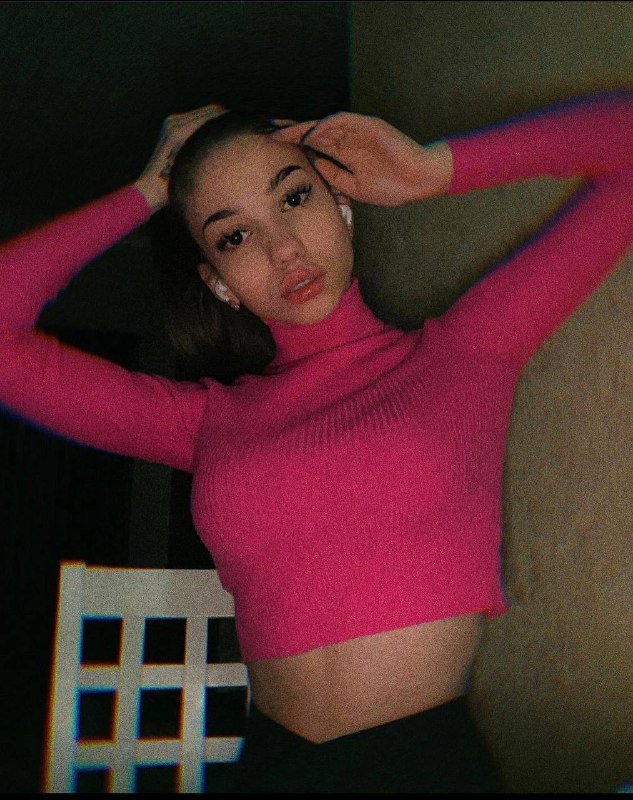 Погибшая в ДТП 18-летняя девушка Саша