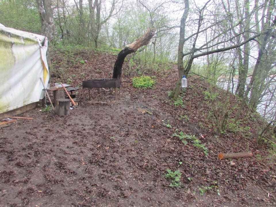 Под Киевом на майские праздники парень изнасиловал пьяную девочку 4