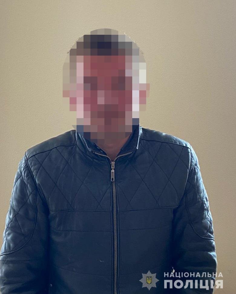 В Киеве во время пьянки мужчина забил до смерти товарища и сбежал 1