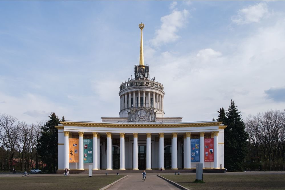 Куда пойти в Киеве на выходных: на ВДНГ открыли бесплатную выставку «Чернобыль. Путешествие» 2