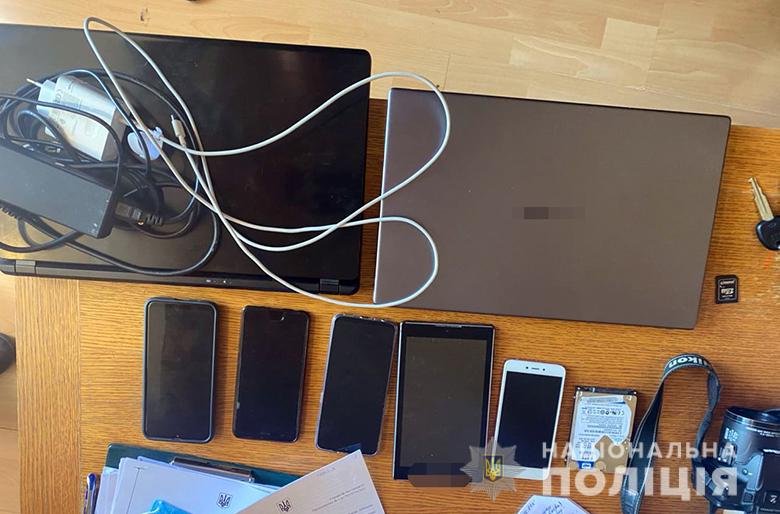 В Киеве мужчина распространял детское порно и предлагал вирт со своей 11-летней дочкой 2