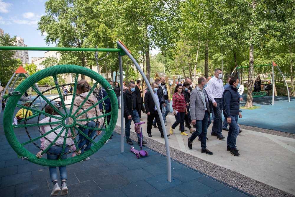 «Озеро Лебединое» на Позняках: как в Киеве проходит капремонт фитнес-парка 13