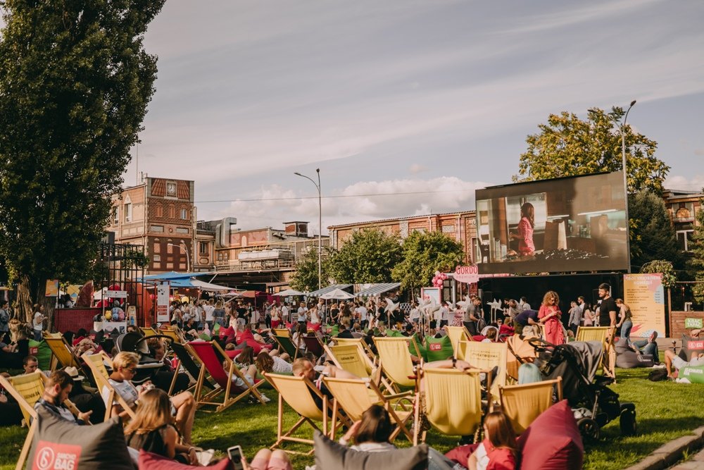 Открытие Ulichnaya eda: что делать, есть и как развлекаться на первом фестивале этого года 1