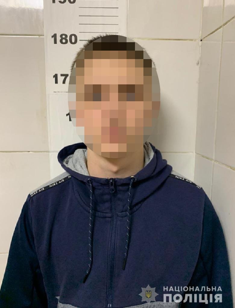 В Киеве студенты похитили таксиста за «изнасилование подруги» и требовали 25 000 долларов 2