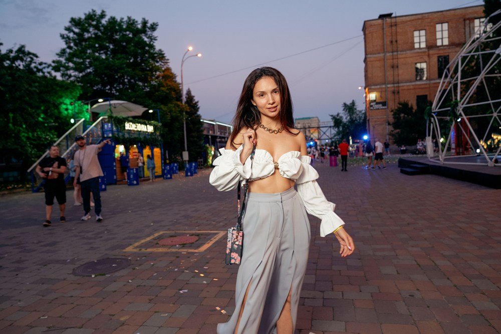 В Киеве прошли масштабные «Белые ночи»: какие украинские звезды посетили фест 11