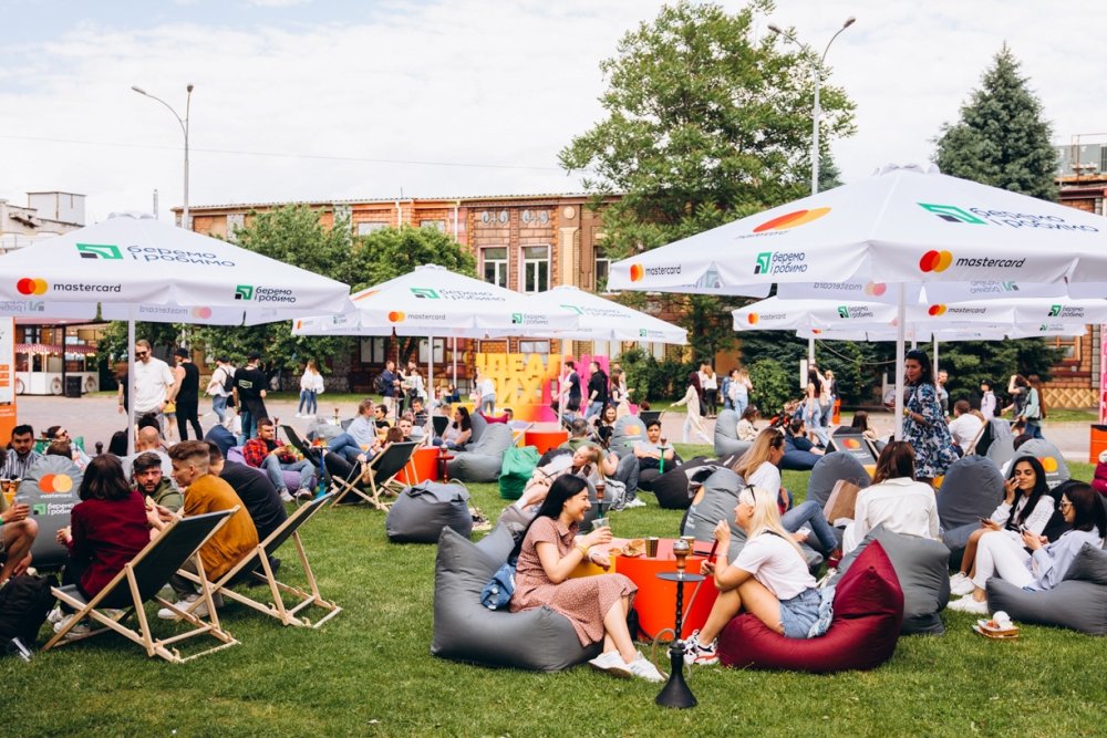 300 сортов крафтового пива и прямые трансляции матчей EURO-2020: где и когда в Киеве пройдет Kyiv Beer Festival 3