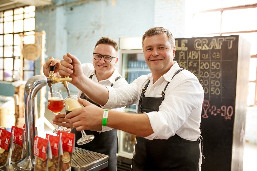 300 сортов крафтового пива и прямые трансляции матчей EURO-2020: где и когда в Киеве пройдет Kyiv Beer Festival 4