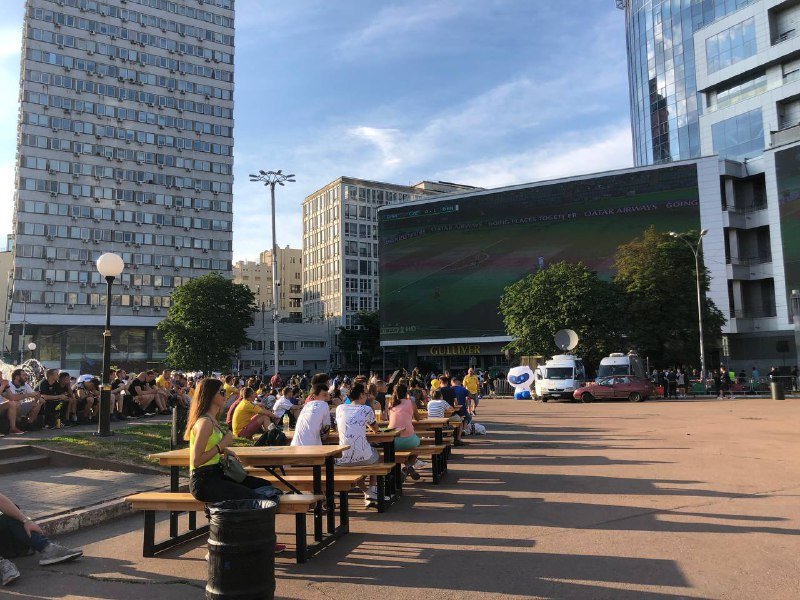 Трансляция матча Евро-2020 Украина-Англия: что сейчас происходит в центре Киева на Спортивной площади 21