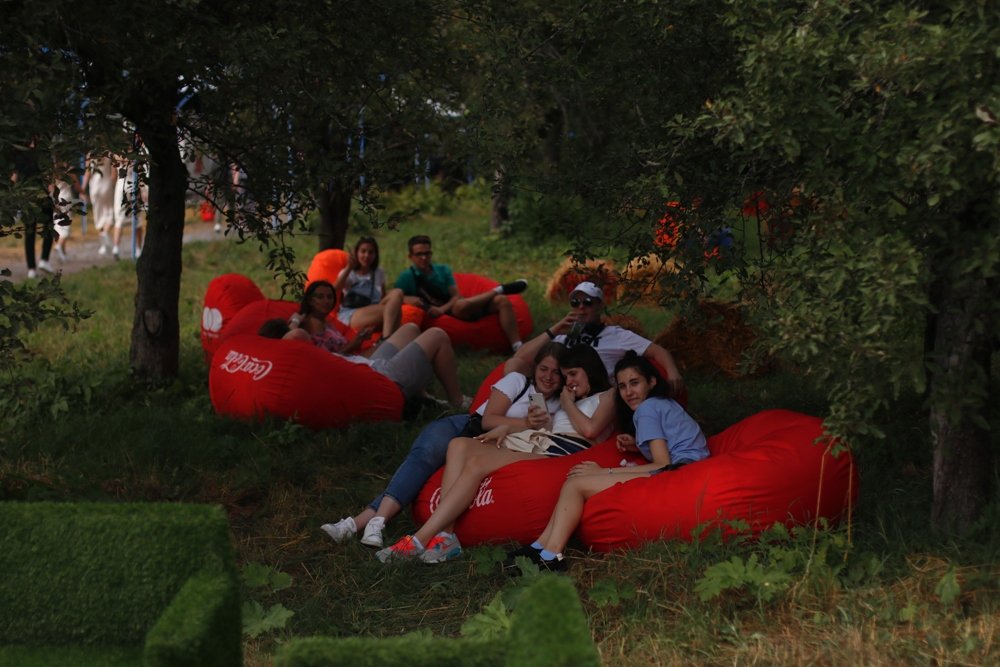 Толпы людей море улыбок на Atlas Weekend 2021 в Киеве: как прошел первый день фестиваля 13